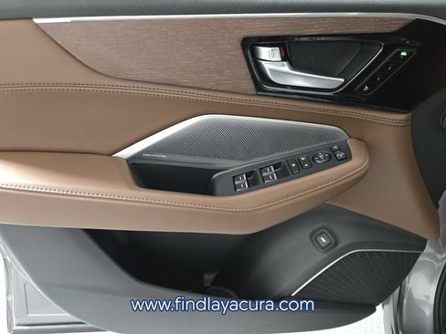 Used 2026 Acura MDX SH-AWD w/ Advance Package image 23
