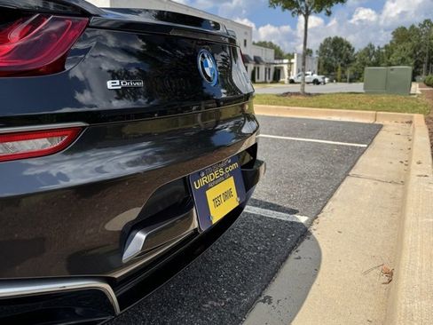 Used 2019 BMW i8 Roadster image 5