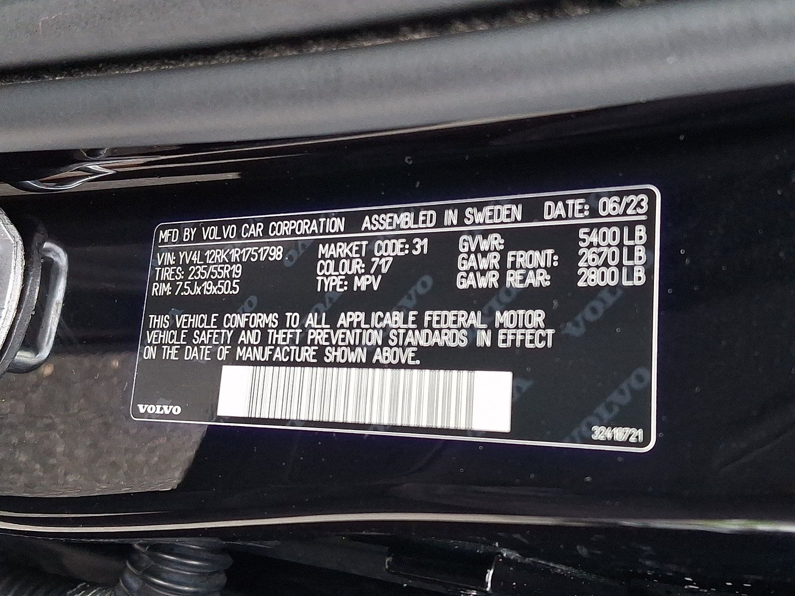 Used 2024 Volvo XC60 B5 Core w/ Protection Package Premier AWD/4WD image 25