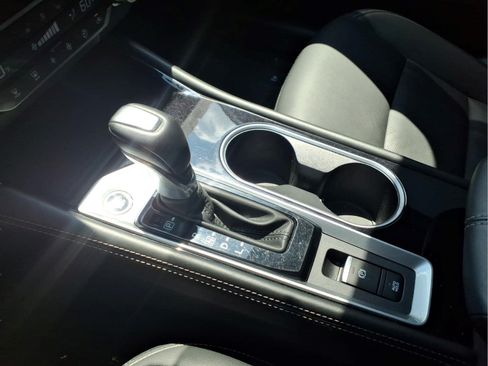 Certified 2025 Nissan Altima 2.5 SL FWD image 19