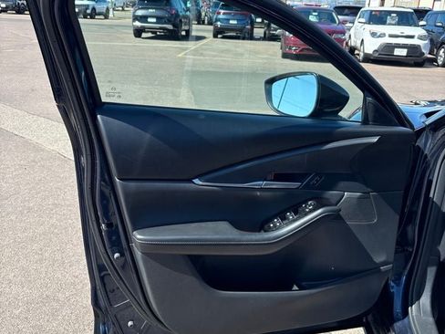 Used 2025 MAZDA CX-30 AWD 2.5 S w/ Select Sport Pkg image 12