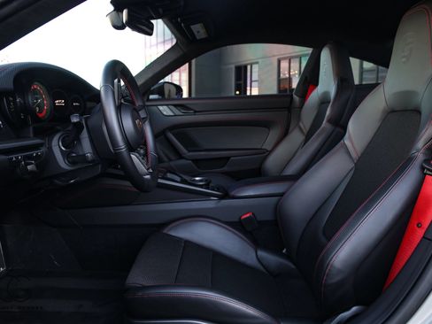 Used 2022 Porsche 911 GT3 RWD image 26