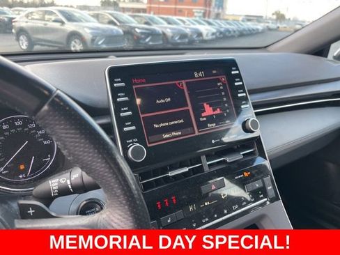 Used 2019 Toyota Avalon XSE w/ All Weather Liner Package FWD image 24