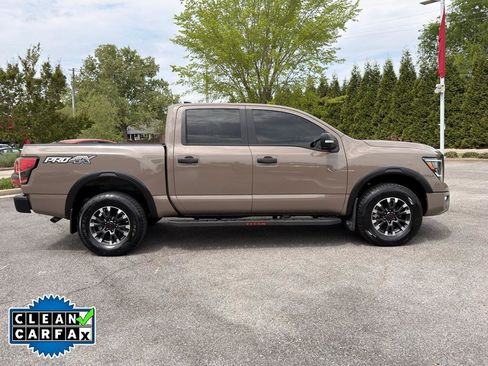 Used 2023 Nissan Titan PRO-4X w/ Pro-4x Convenience Package image 2