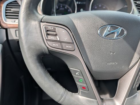 Used 2019 Hyundai Santa Fe XL AWD/4WD image 31