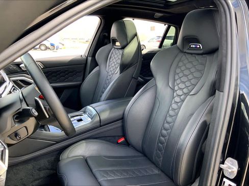 Used 2023 BMW X6 M w/ Executive Package image 7