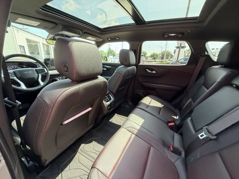 Used 2023 Chevrolet Blazer RS w/ Driver Confidence II Package FWD image 24
