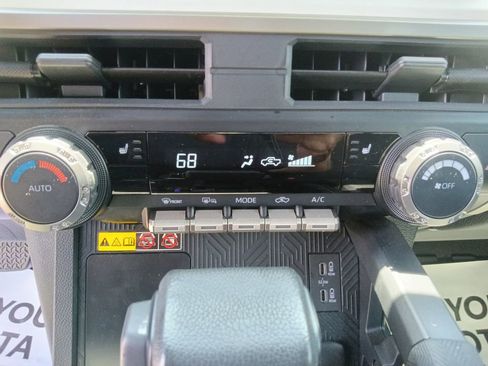 Used 2024 Toyota Tacoma TRD Off-Road AWD/4WD image 23