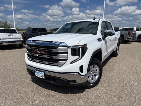 New 2026 GMC Sierra 1500 SLE image 2