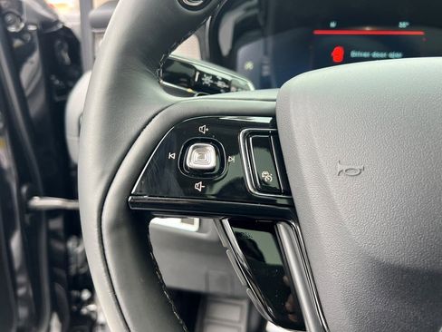 New 2026 Lincoln Corsair Reserve image 24