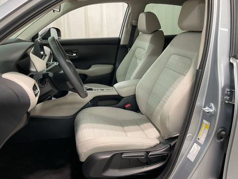 Certified 2026 Honda HR-V LX image 21