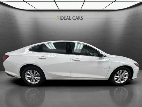 Used 2025 Chevrolet Malibu LT FWD image 4
