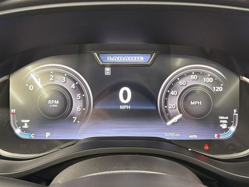 Used 2025 RAM 1500 Laramie w/ Night Edition image 32