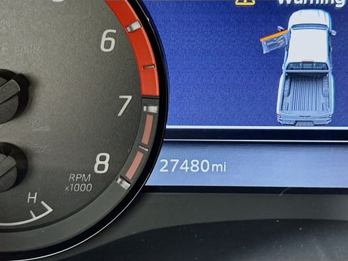 Used 2022 Nissan Frontier PRO-4X w/ Pro-4X Premium Package image 18