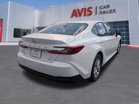 Used 2025 Toyota Camry LE FWD image 6