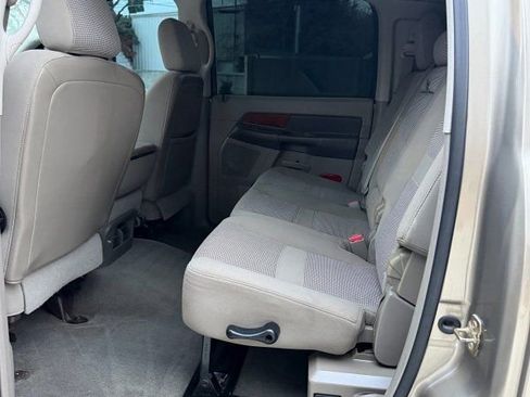Used 2006 Dodge Ram 2500 Truck SLT w/ Light Group image 9