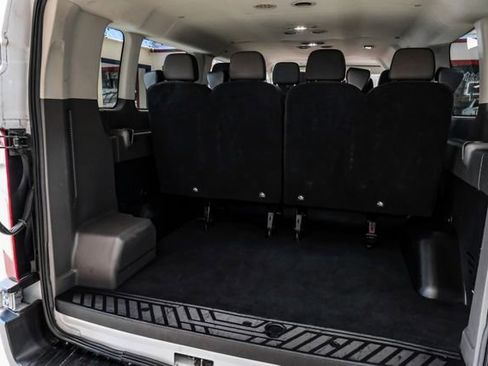 Used 2023 Ford Transit 350 XLT image 43