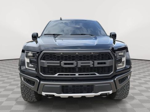Used 2019 Ford F150 Raptor w/ Equipment Group 802A Luxury AWD/4WD image 2