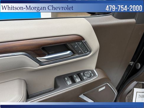 Used 2022 GMC Sierra 1500 SLT w/ SLT Convenience Package AWD/4WD image 18
