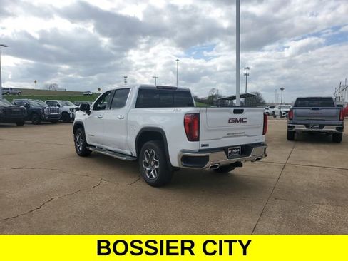 New 2026 GMC Sierra 1500 SLT image 5