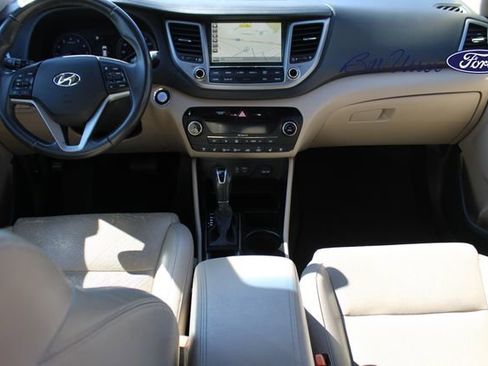 Used 2016 Hyundai Tucson Limited w/ Option Group 03 image 16