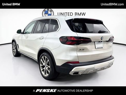 Certified 2024 BMW X5 sDrive40i w/ Premium Package RWD image 7