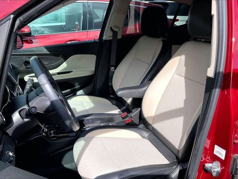 Certified 2022 Buick Encore Preferred w/ Safety Package image 23