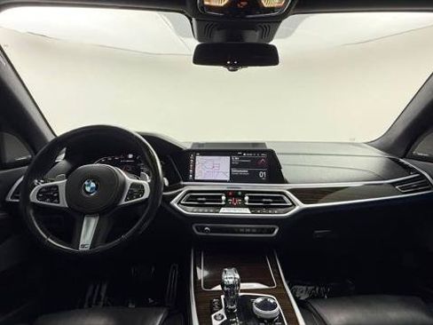 Used 2020 BMW X7 M50i AWD/4WD image 26