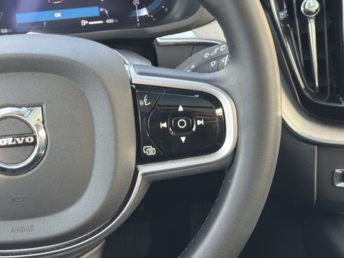 Certified 2025 Volvo XC60 B5 Plus image 12