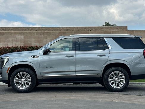 Certified 2025 GMC Yukon Denali image 7