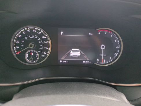 Used 2023 Genesis G70 2.0T RWD image 33