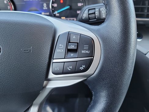 Used 2021 Ford Explorer XLT w/ Equipment Group 202A image 16