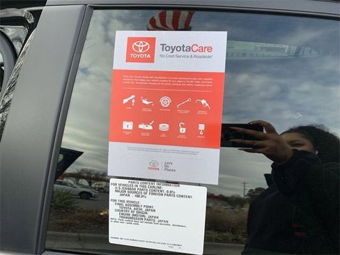 New 2026 Toyota Prius LE image 35