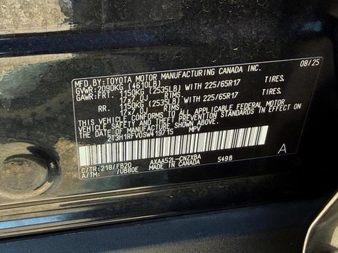 Used 2025 Toyota RAV4 LE FWD image 31