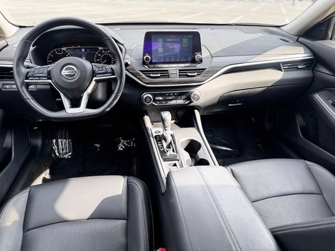 Used 2019 Nissan Altima 2.5 Platinum AWD/4WD image 10