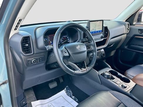 Used 2022 Ford Bronco Sport Outer Banks w/ Tech Package image 9