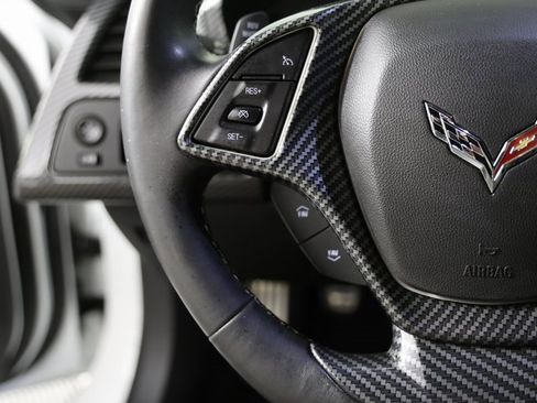 Used 2016 Chevrolet Corvette Stingray image 15