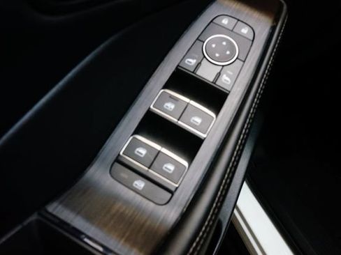 Certified 2023 Nissan Rogue SL AWD/4WD image 45