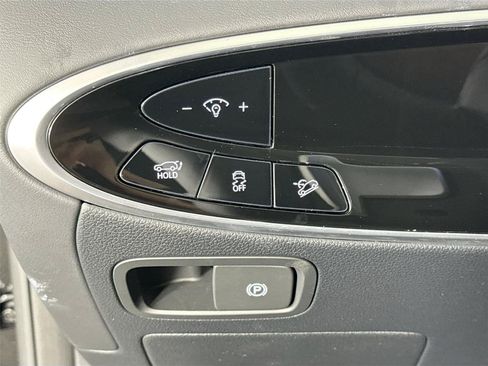 New 2026 Genesis GV70 2.5T Advanced AWD/4WD image 10
