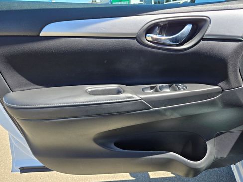 Used 2019 Nissan Sentra S FWD image 14