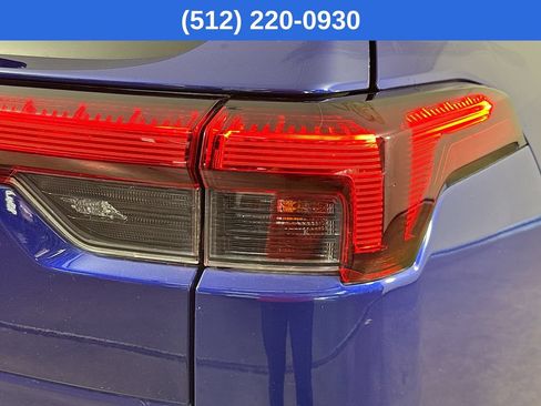 Used 2026 Subaru Outback Premium AWD/4WD image 35