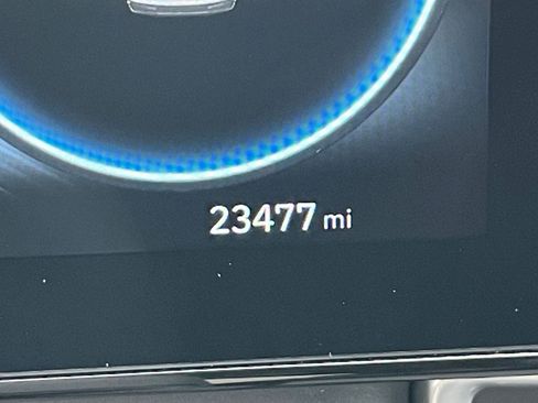 Used 2025 Hyundai Elantra SEL image 39