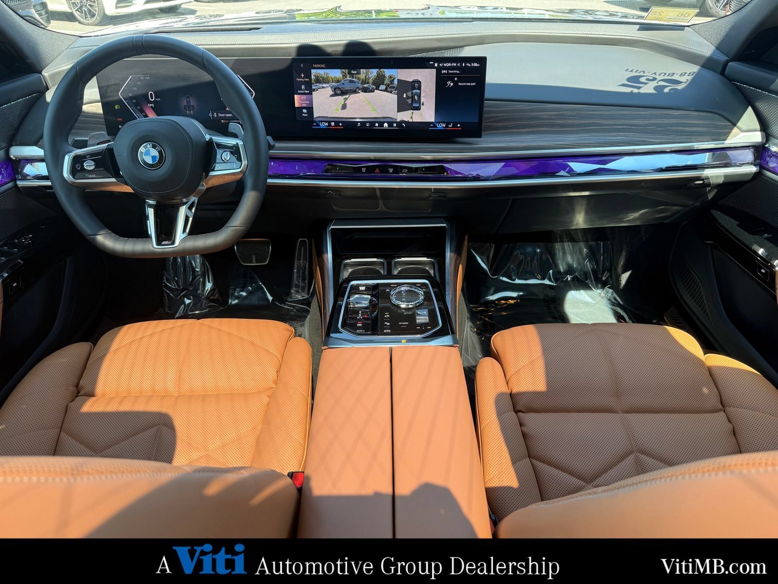 Used 2025 BMW 740i xDrive AWD/4WD image 2