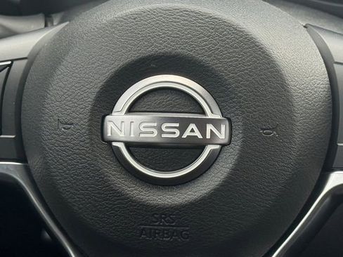 Used 2024 Nissan Kicks SV image 5