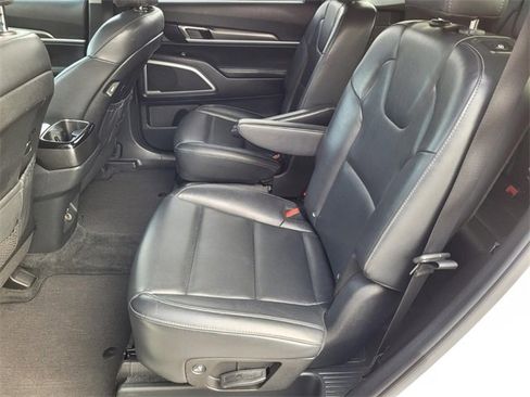 Used 2021 Kia Telluride S image 19