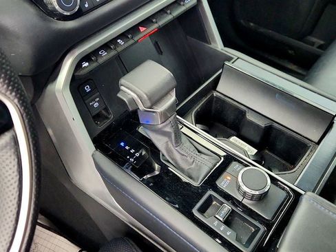 Used 2025 Toyota Tundra Platinum image 15