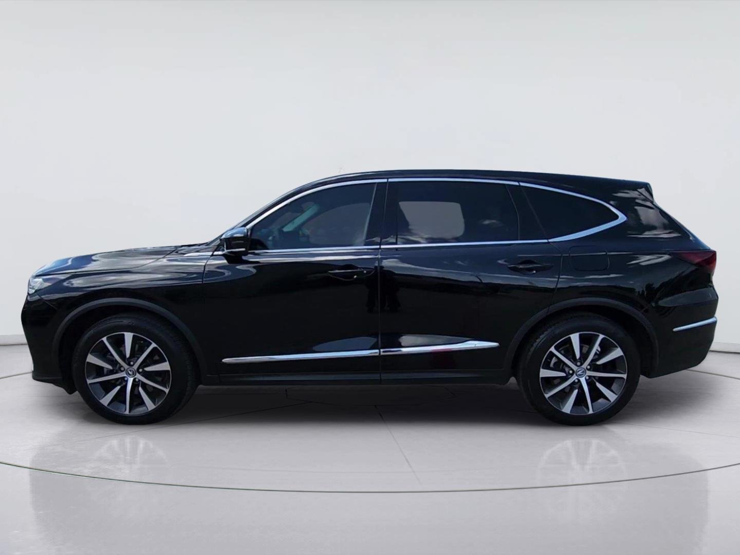 Used 2025 Acura MDX w/ Technology Package FWD image 5