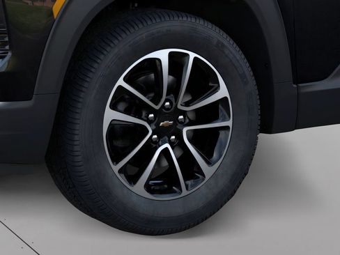 New 2026 Chevrolet TrailBlazer LT w/ Convenience Package FWD image 10