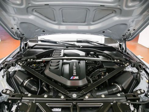 Used 2021 BMW M4 Competition w/ Executive Package RWD image 28