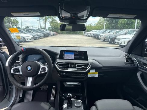 Used 2024 BMW X3 sDrive30i w/ M Sport Package RWD image 21